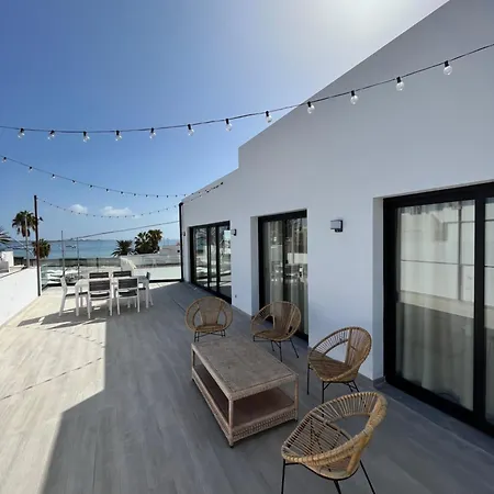 Apartament Arena Sunrise - Sea View And Main Street Corralejo Zewnętrze zdjęcie