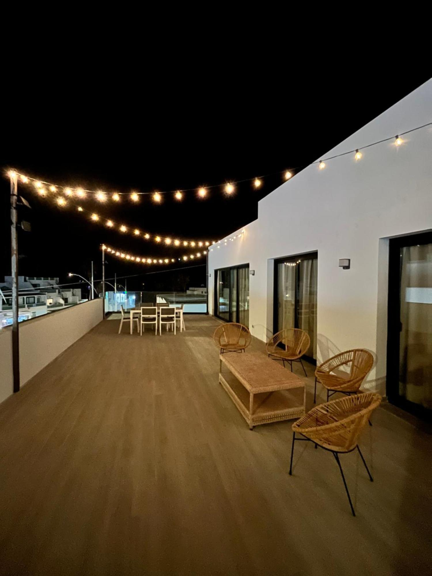 Arena Sunrise - Sea View And Main Street Appartement Corralejo